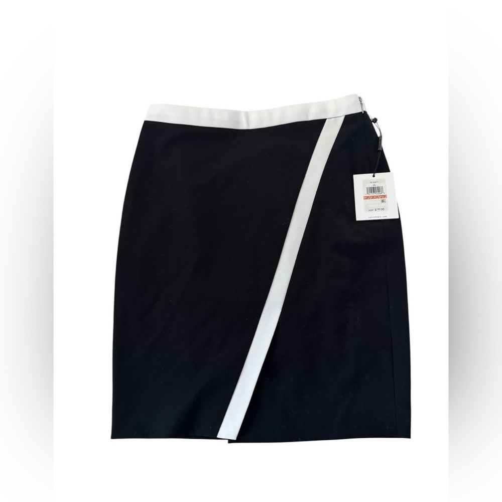 NWT Calvin Klein Elegant Black and White Women's Skirt Size 2P